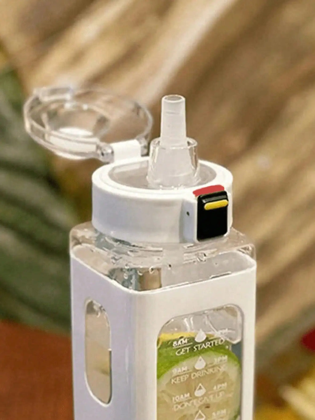 Bouteille d'eau de sport 700 ml avec paille — Portable et anti-fuite