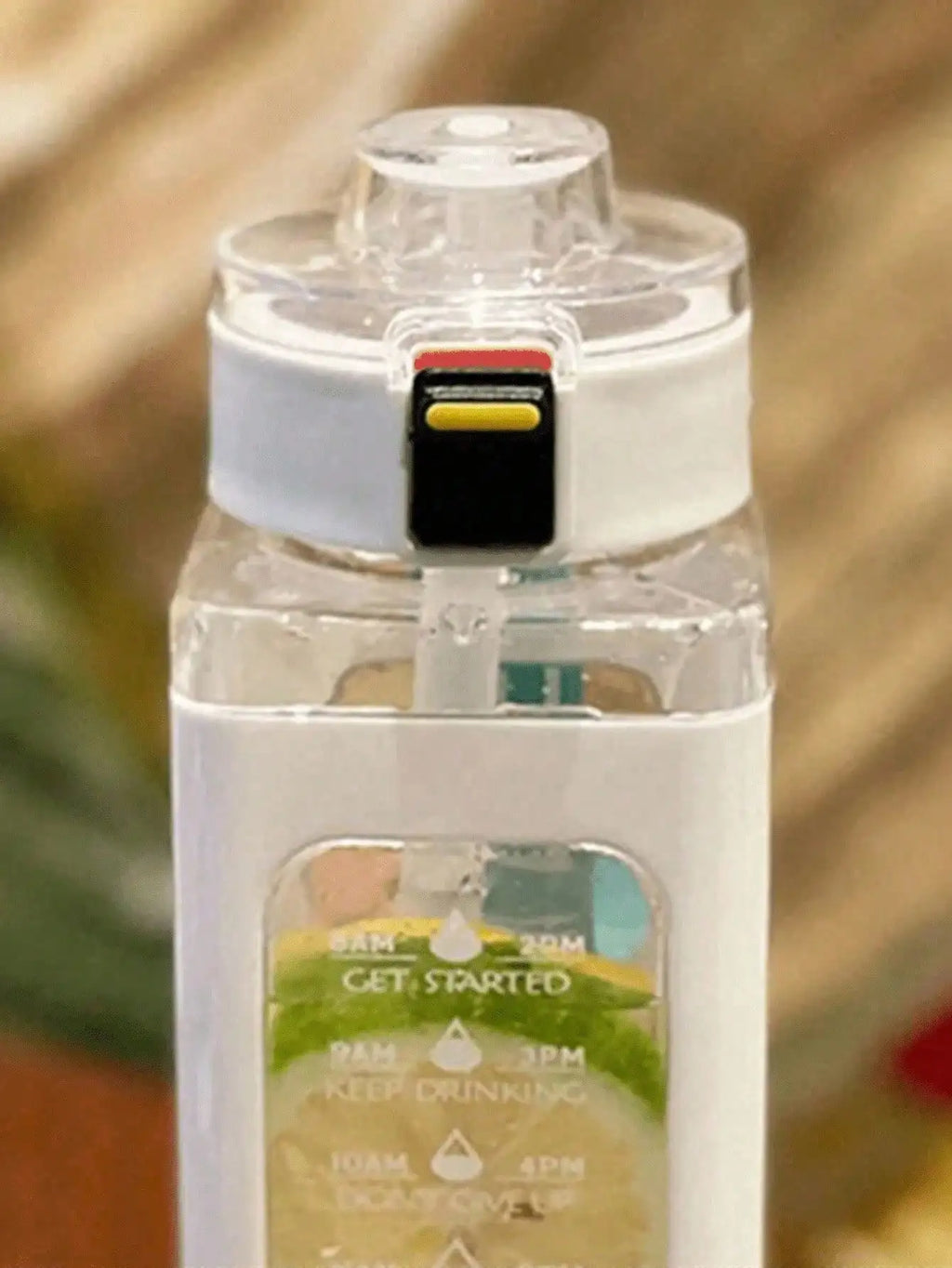 Bouteille d'eau de sport 700 ml avec paille — Portable et anti-fuite